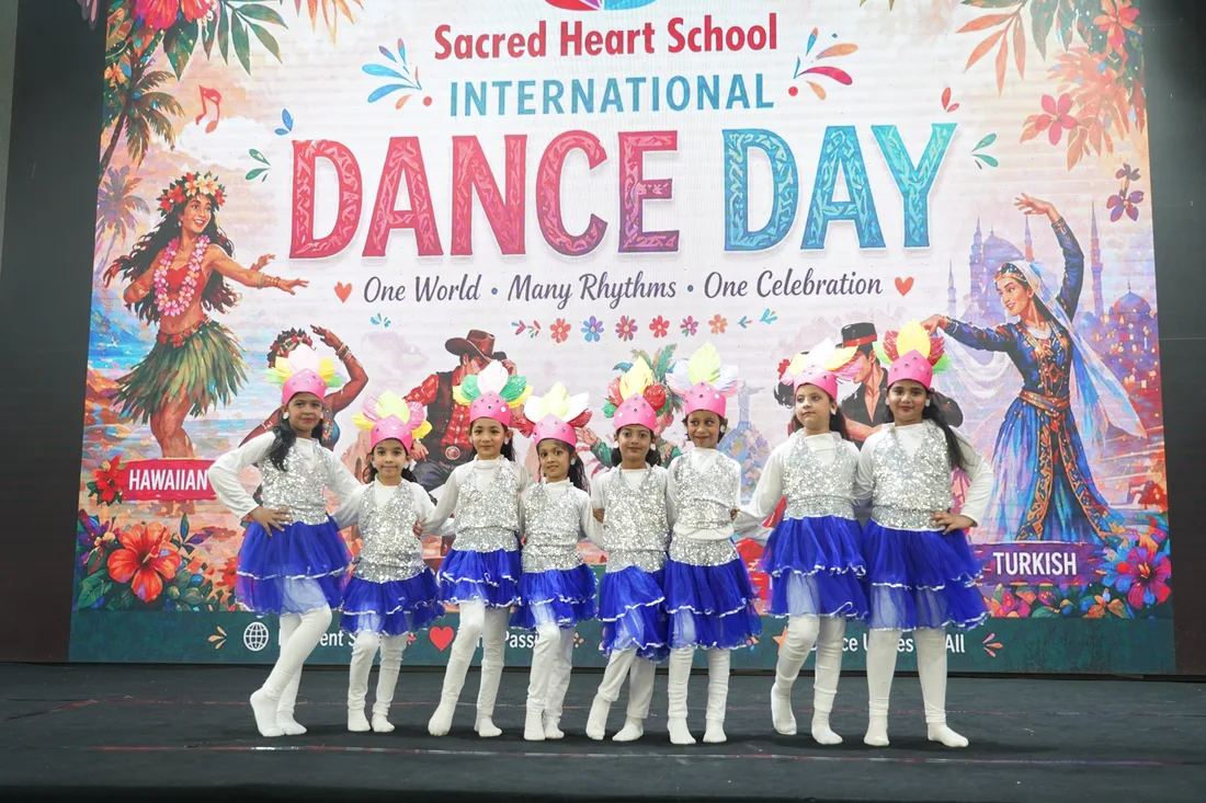 Primary students on International Dance Day