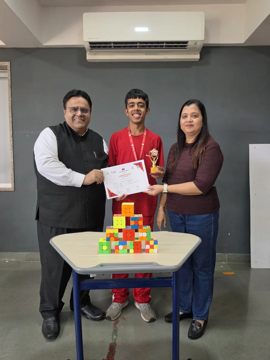 Rubik's Cube Competition